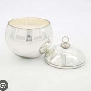 Silver Scented Candle with Lid